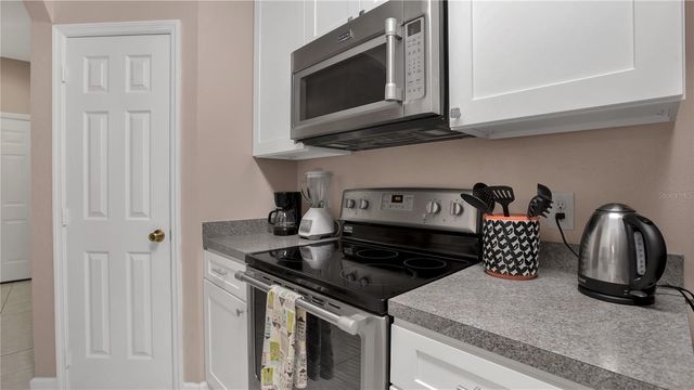 3190 DANTE DRIVE 304, Orlando, FL 32835