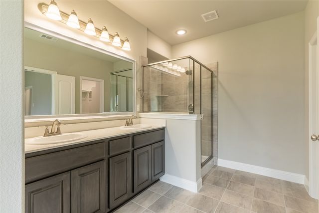 7814 Willow Court, Greenville, TX 75402