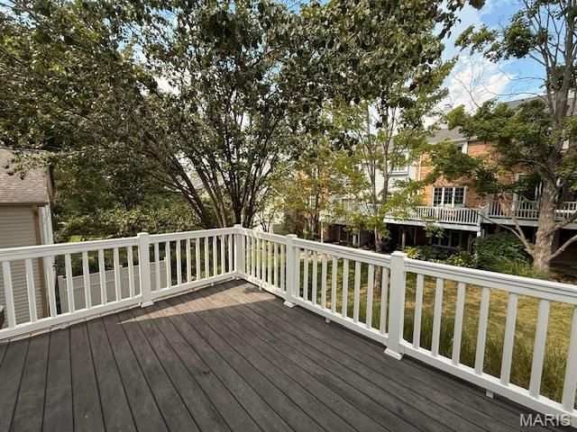 15047 Green Circle Drive, Chesterfield, MO 63017