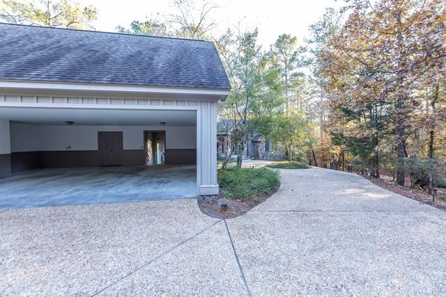 4 Mountain Ridge Court, Columbus, GA 31904