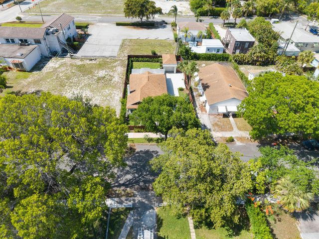 517 55TH Street, West Palm Beach, FL 33407