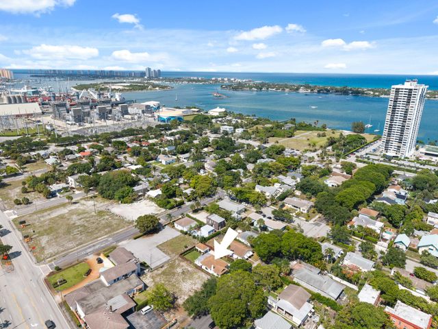 517 55TH Street, West Palm Beach, FL 33407