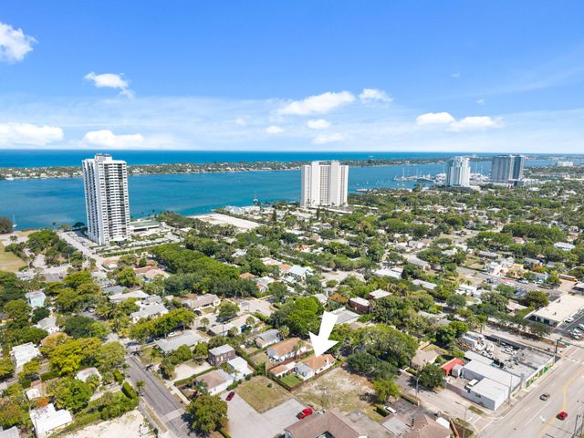 517 55TH Street, West Palm Beach, FL 33407