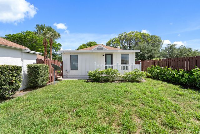 517 55TH Street, West Palm Beach, FL 33407