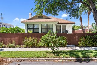 517 55TH Street, West Palm Beach, FL 33407