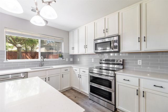 2212 Lanshire Drive, Mckinney, TX 75072