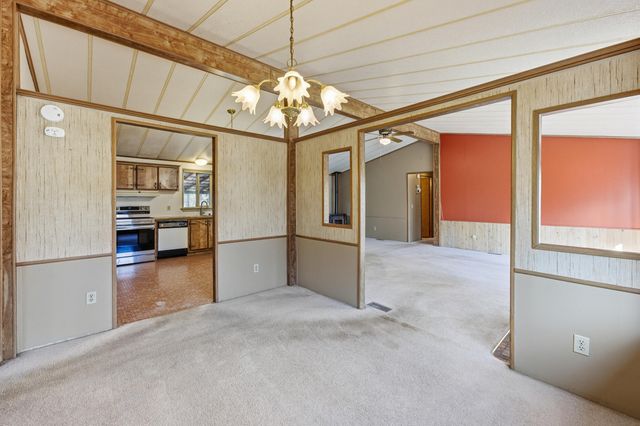 53263 Bridge Drive, La Pine, OR 97739