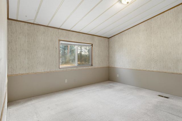 53263 Bridge Drive, La Pine, OR 97739