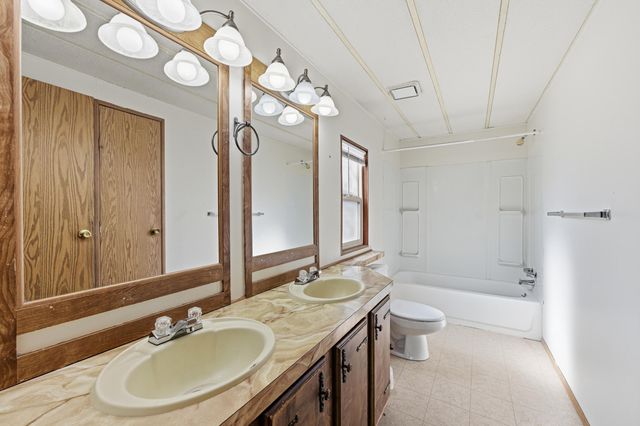 53263 Bridge Drive, La Pine, OR 97739