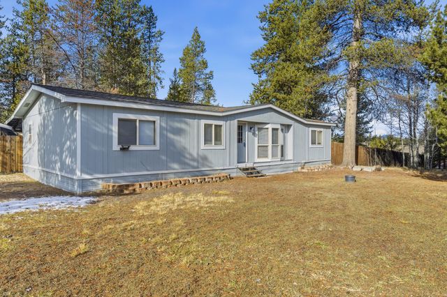 53263 Bridge Drive, La Pine, OR 97739
