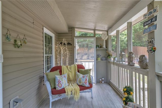 3105 Navajo Circle, Gainesville, GA 30501