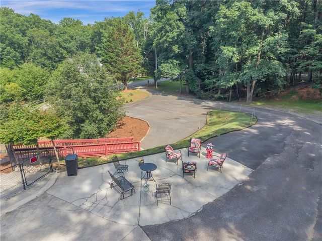 3105 Navajo Circle, Gainesville, GA 30501