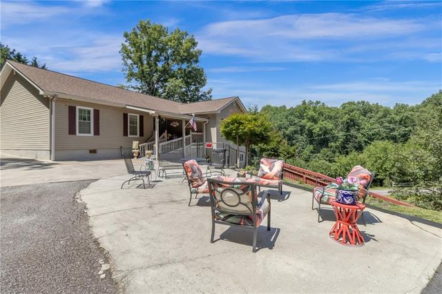 3105 Navajo Circle, Gainesville, GA 30501