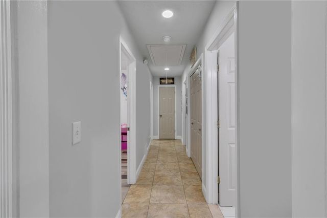 3105 Navajo Circle, Gainesville, GA 30501