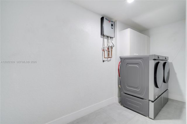 11583 NW 69th Ter, Doral, FL 33178