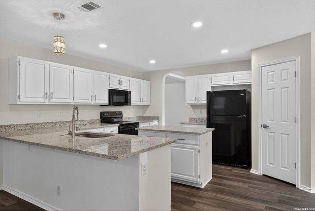 5314 STORMY TRL, San Antonio, TX 78247