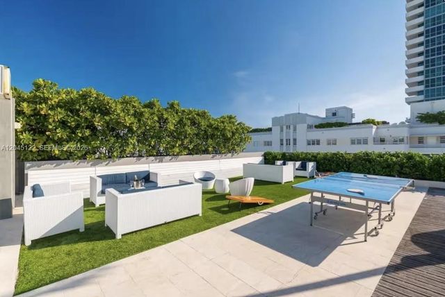 220 21st St 401, Miami Beach, FL 33139