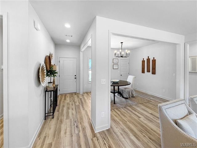 18068 Northview, Northport, AL 35475