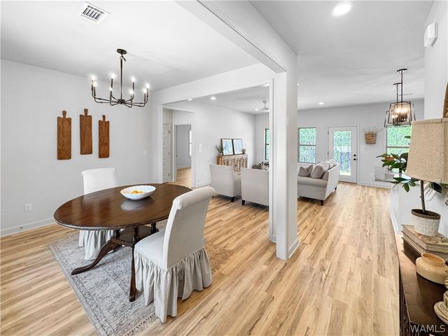 18068 Northview, Northport, AL 35475