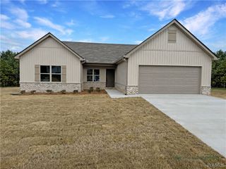 18068 Northview, Northport, AL 35475