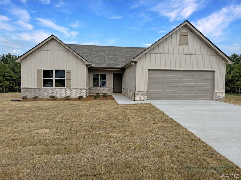 18068 Northview, Northport, AL 35475