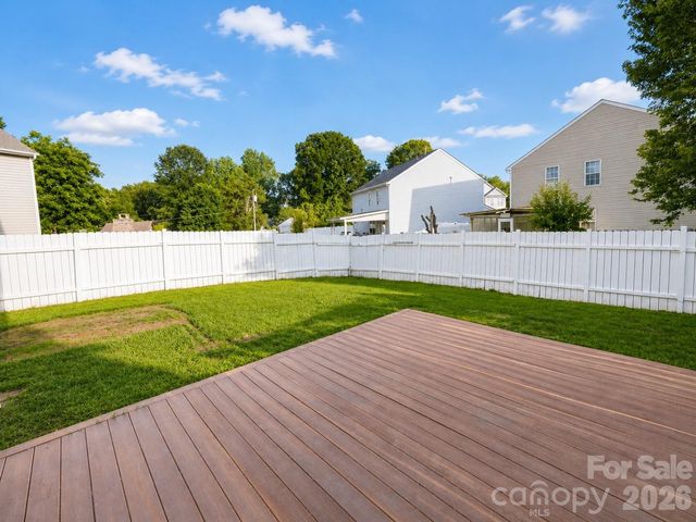 6410 Castlewynd Court, Charlotte, NC 28212