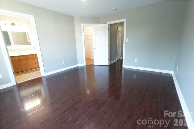 6410 Castlewynd Court, Charlotte, NC 28212