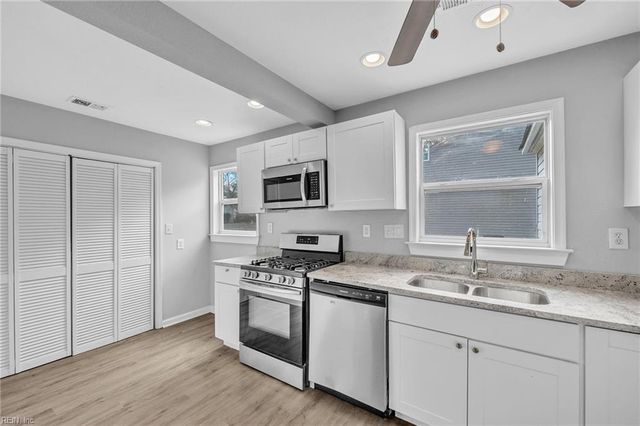 2728 Sewells Point RD, Norfolk, VA 23513