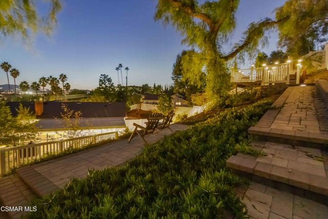 23353 Balmoral Lane, West Hills, CA 91307