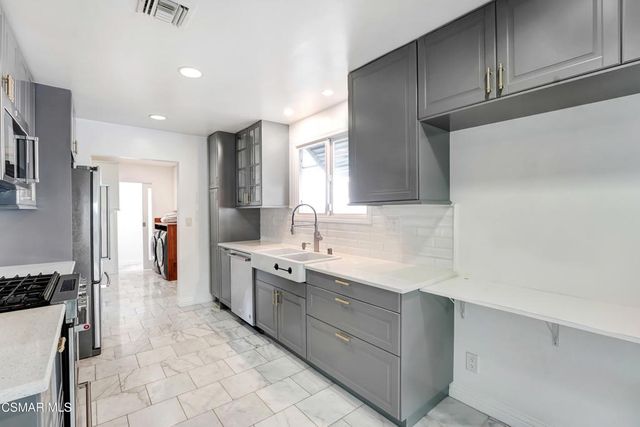 23353 Balmoral Lane, West Hills, CA 91307