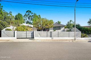 23353 Balmoral Lane, West Hills, CA 91307