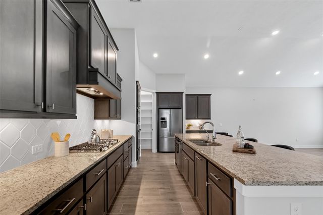 3415 Mckinney Ridge Drive, Houston, TX 77059