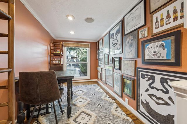 6023 Fordham Street, West University Place, TX 77005