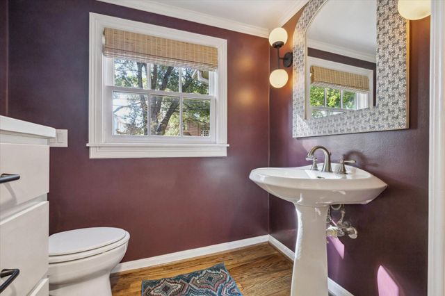 6023 Fordham Street, West University Place, TX 77005