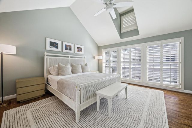 6023 Fordham Street, West University Place, TX 77005