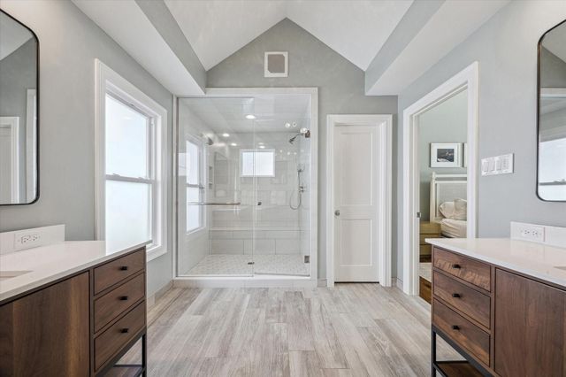 6023 Fordham Street, West University Place, TX 77005