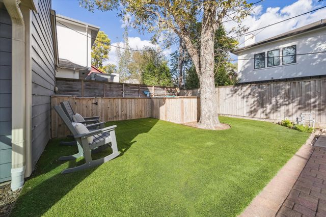 6023 Fordham Street, West University Place, TX 77005