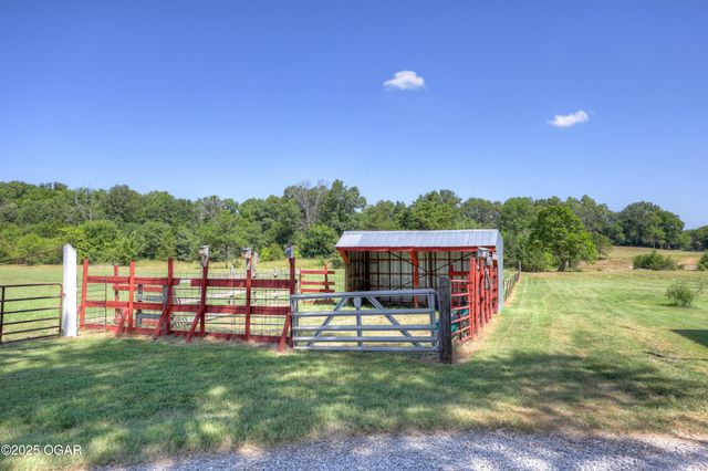 7631 County Road 200, Joplin, MO 64801