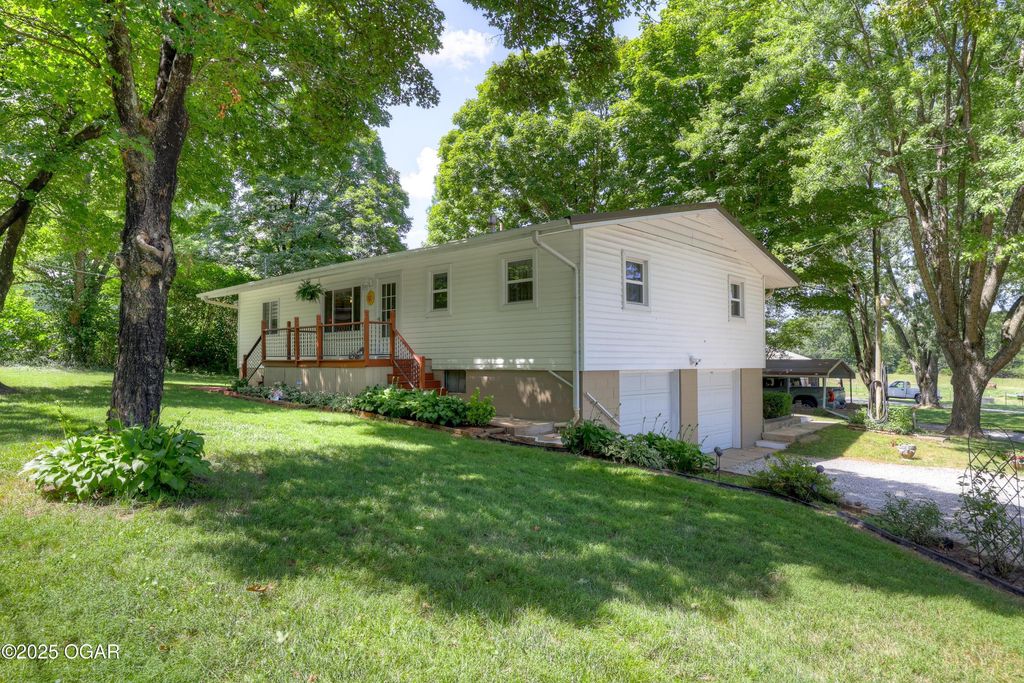 7631 County Road 200, Joplin, MO 64801