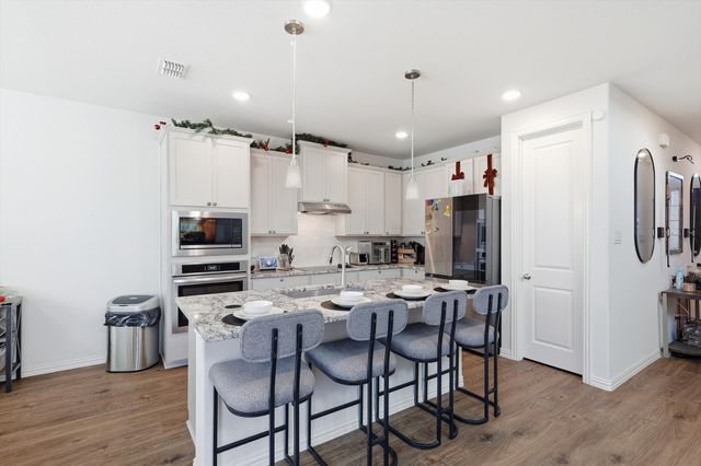 321 Corral Acres Way, Fort Worth, TX 76120