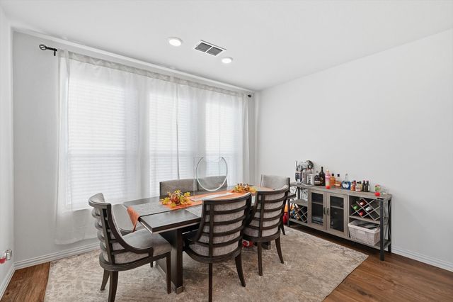 321 Corral Acres Way, Fort Worth, TX 76120