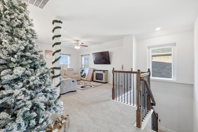 321 Corral Acres Way, Fort Worth, TX 76120