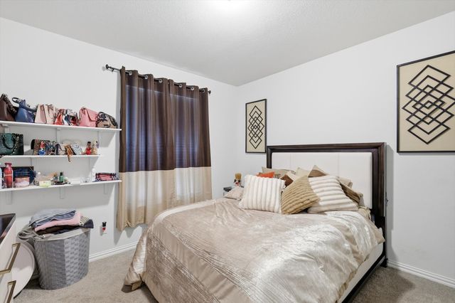 321 Corral Acres Way, Fort Worth, TX 76120