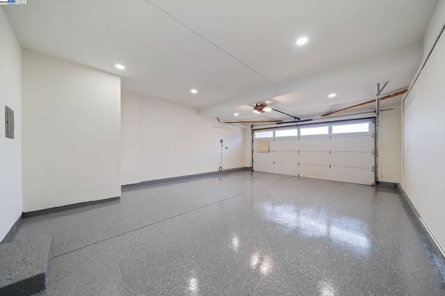 31314 San Andreas Dr, Union City, CA 94587