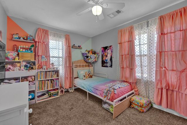 530 W STUDEBAKER Avenue, Amarillo, TX 79108