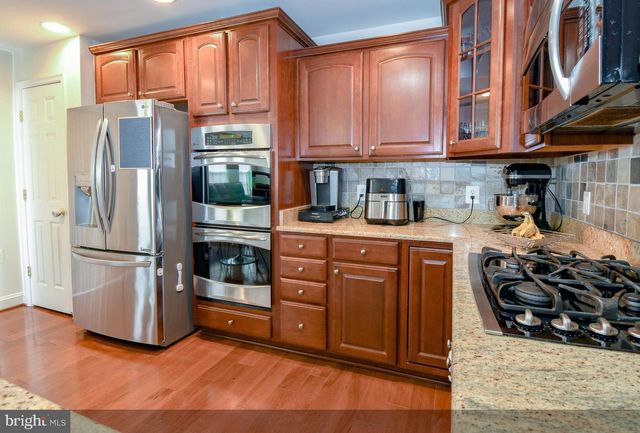 15260 ROSEMONT MANOR DR, Haymarket, VA 20169