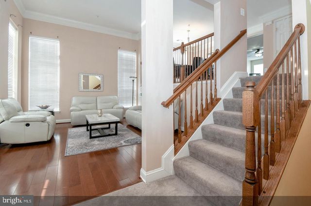 15260 ROSEMONT MANOR DR, Haymarket, VA 20169
