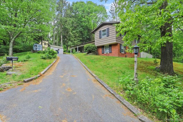 104 Forest Drive, Mount Kisco, NY 10549