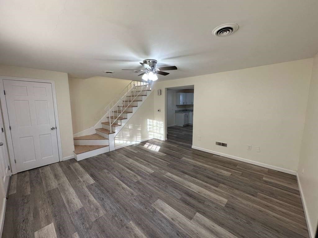 53 Pilgrim Cir 53, Methuen, MA 01844