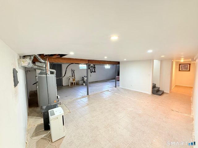 88 Fan Hill Road, Monroe, CT 06468